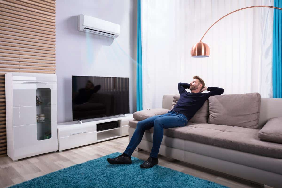 Comprehensive Guide to Condo Air Conditioners | FurnacePrices